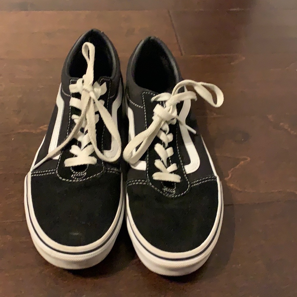 These are kids vans